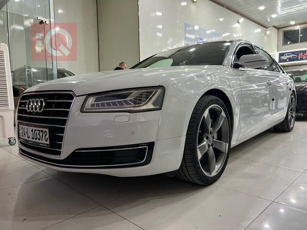 Audi A8